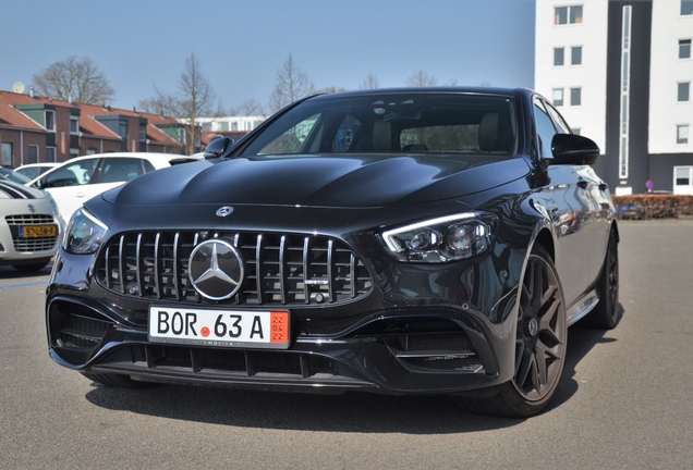 Mercedes-AMG E 63 S W213 2021