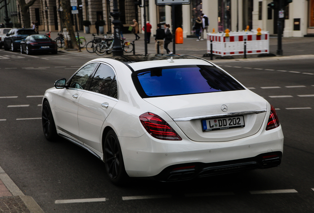Mercedes-AMG S 63 V222 2017