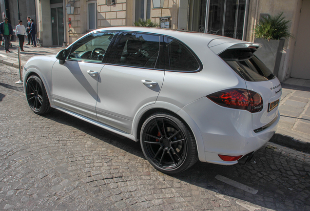 Porsche 958 Cayenne GTS