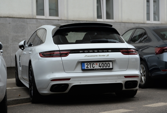 Porsche 971 Panamera Turbo S E-Hybrid Sport Turismo