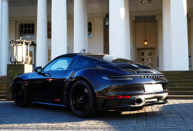 Porsche 992 Targa 4 GTS