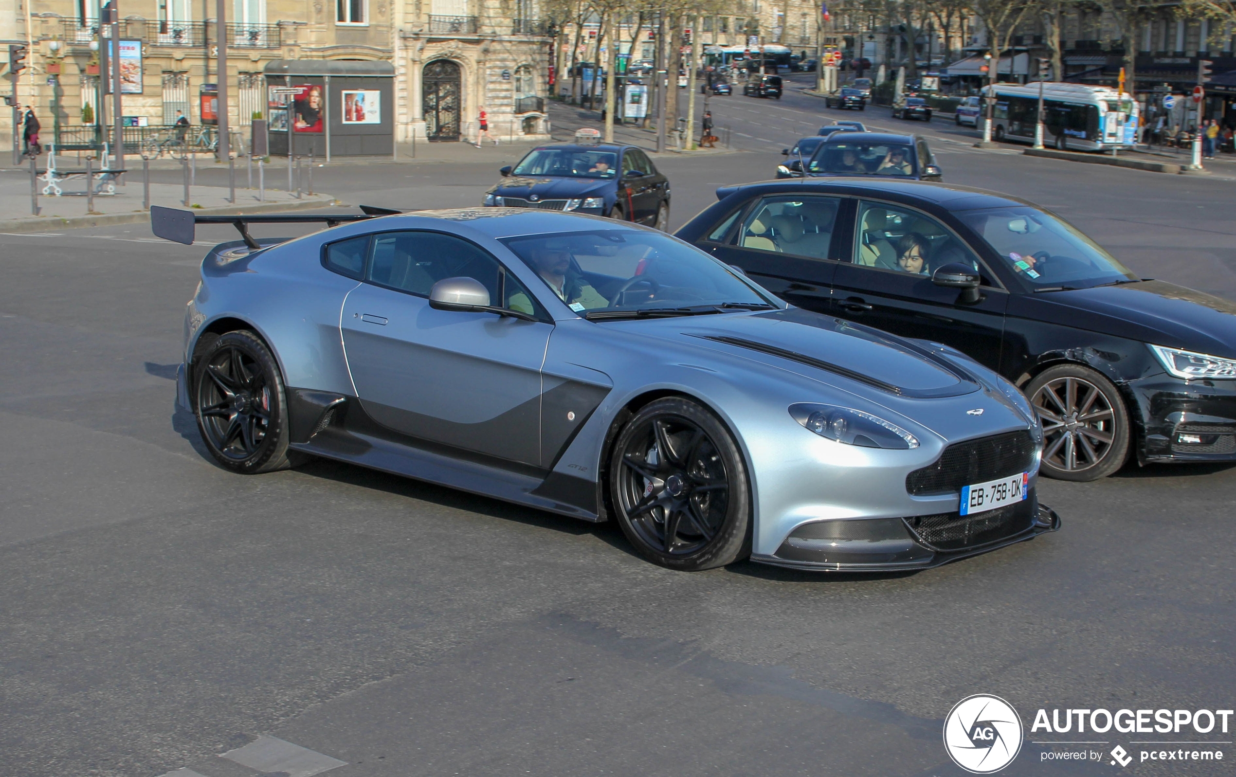 Aston Martin Vantage GT12