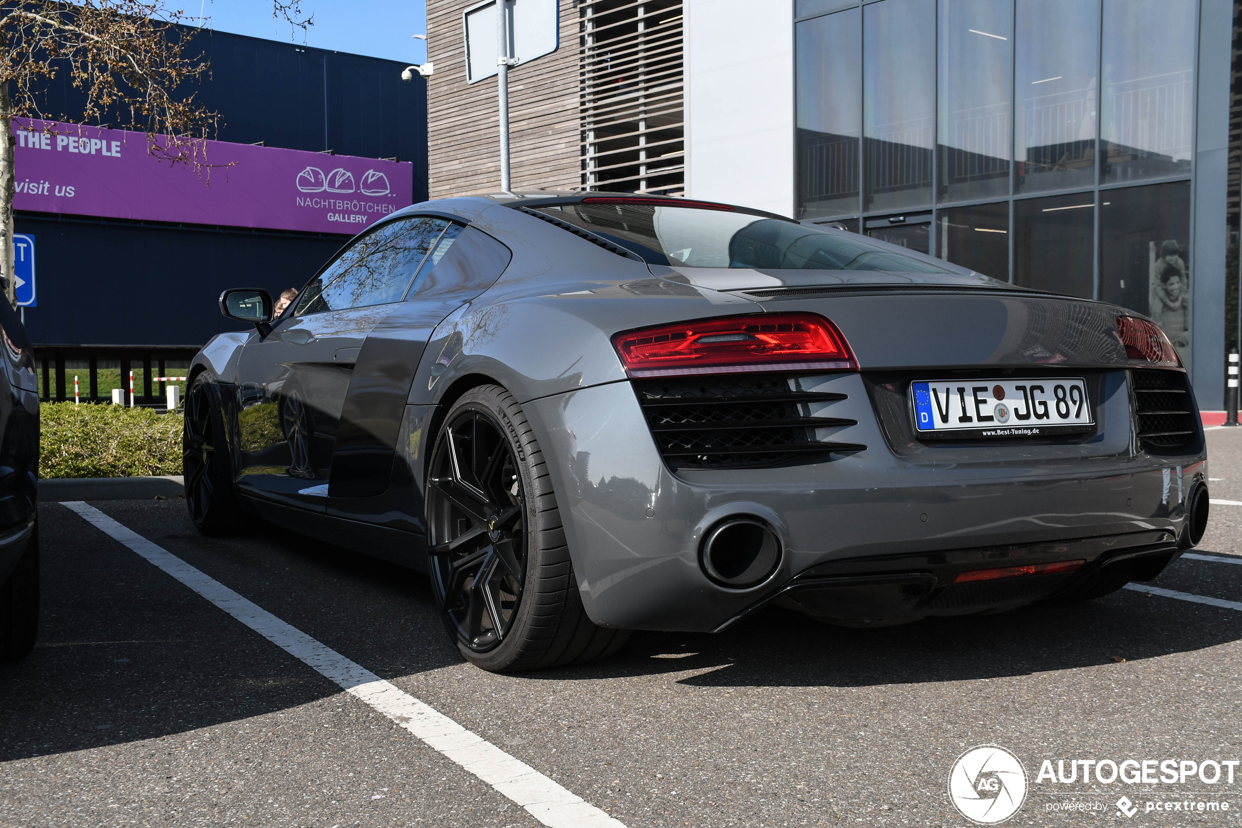 Audi R8 2013