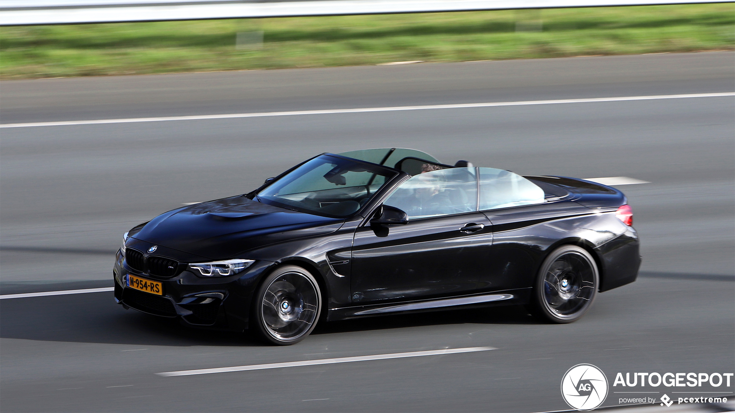 BMW M4 F83 Convertible