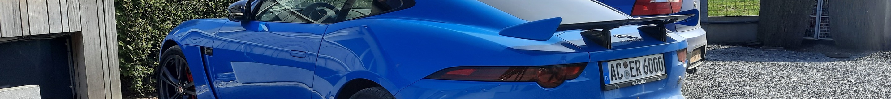 Jaguar F-TYPE SVR Coupé 2017