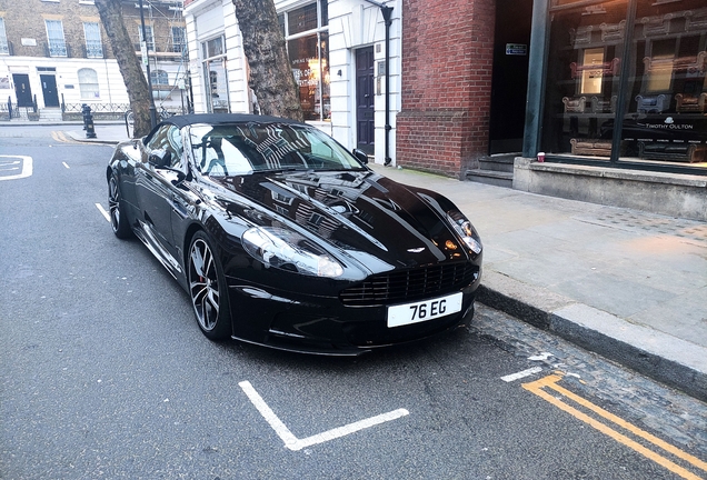 Aston Martin DBS Volante