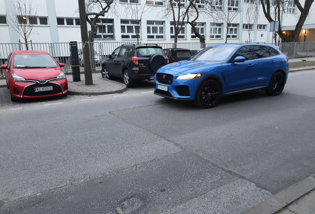 Jaguar F-PACE SVR