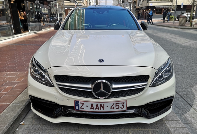 Mercedes-AMG C 63 S W205