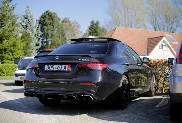 Mercedes-AMG E 63 S W213 2021