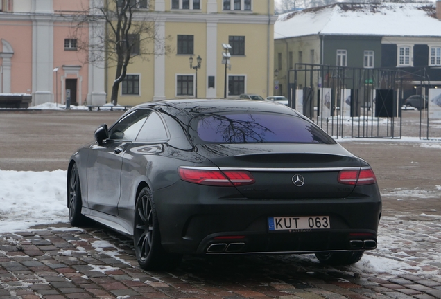 Mercedes-Benz S 63 AMG Coupé C217