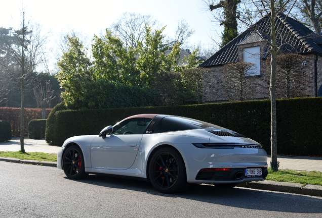 Porsche 992 Targa 4S