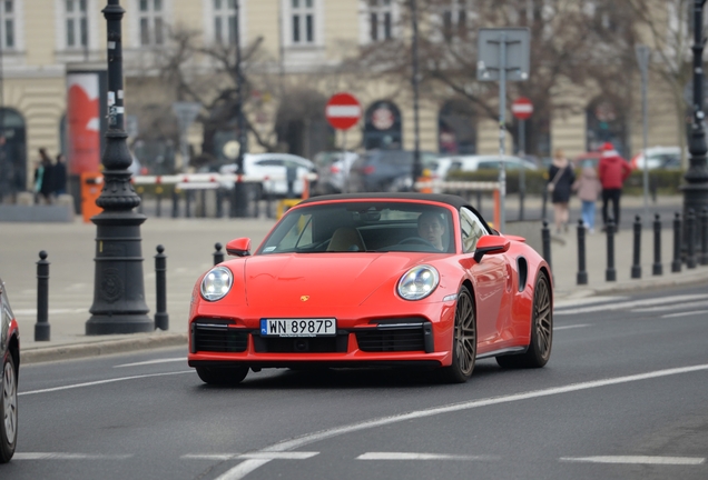 Porsche 992 Turbo Cabriolet