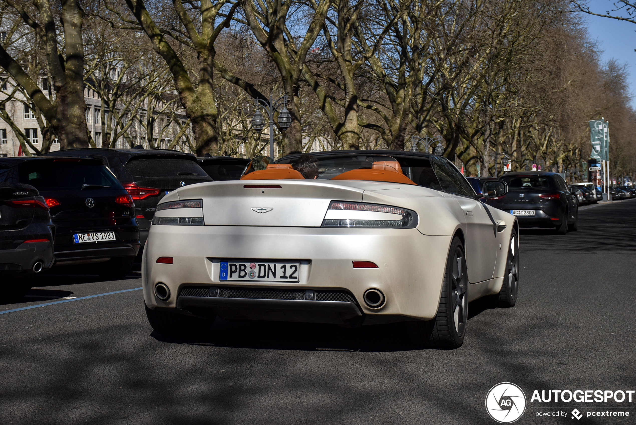 Aston Martin V8 Vantage Roadster