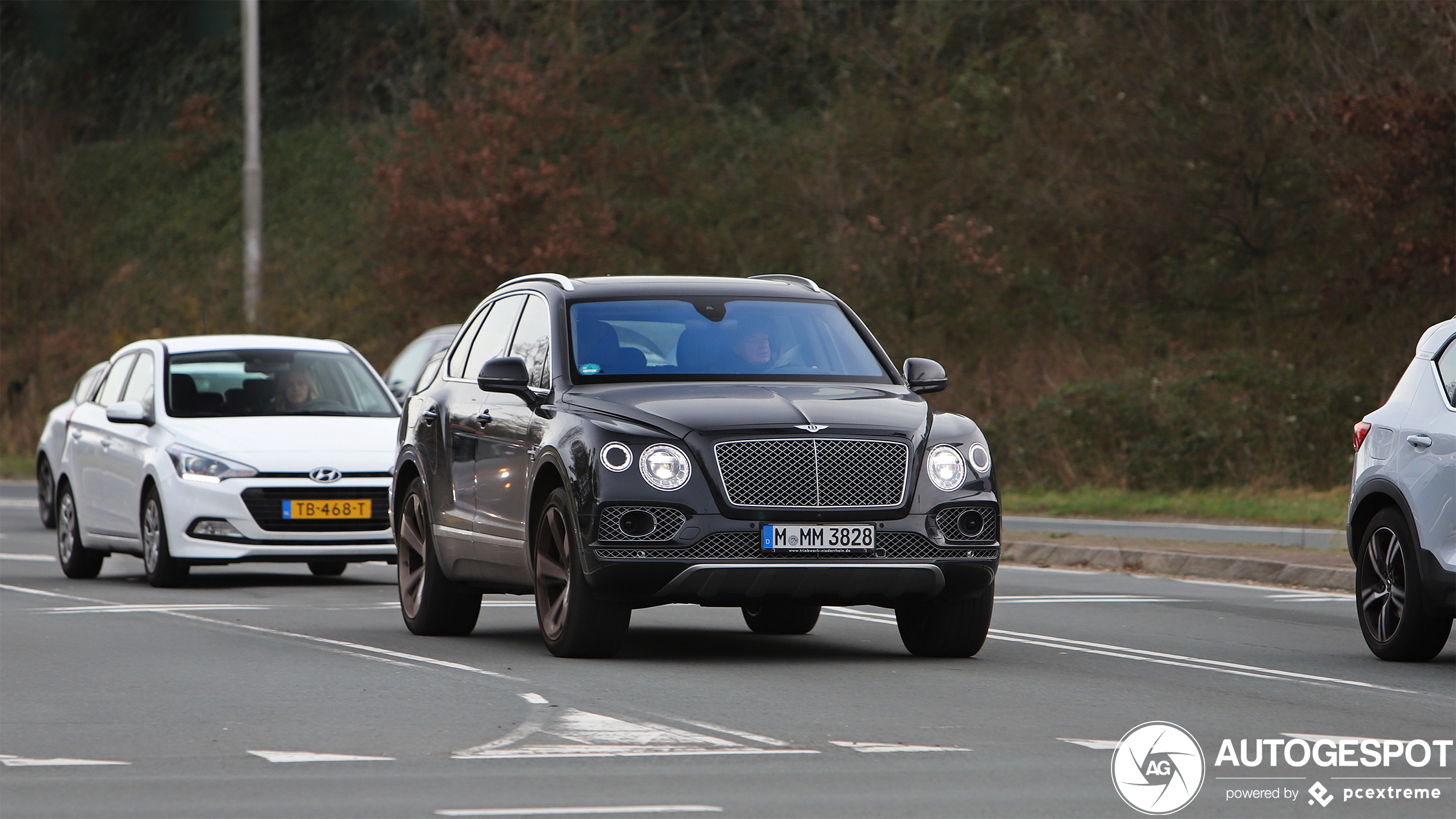 Bentley Bentayga V8