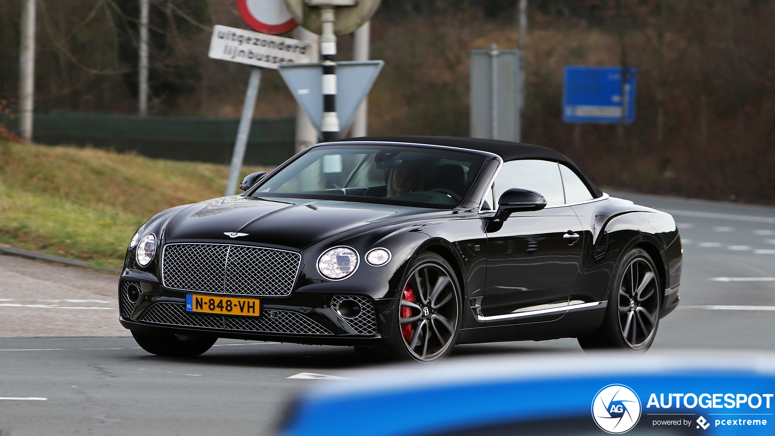 Bentley Continental GTC 2019 First Edition