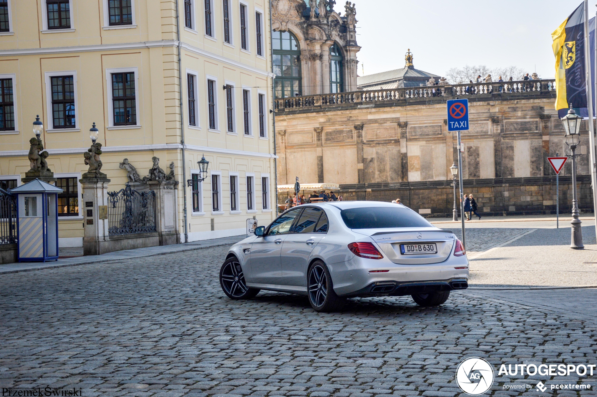 Mercedes-AMG E 63 S W213