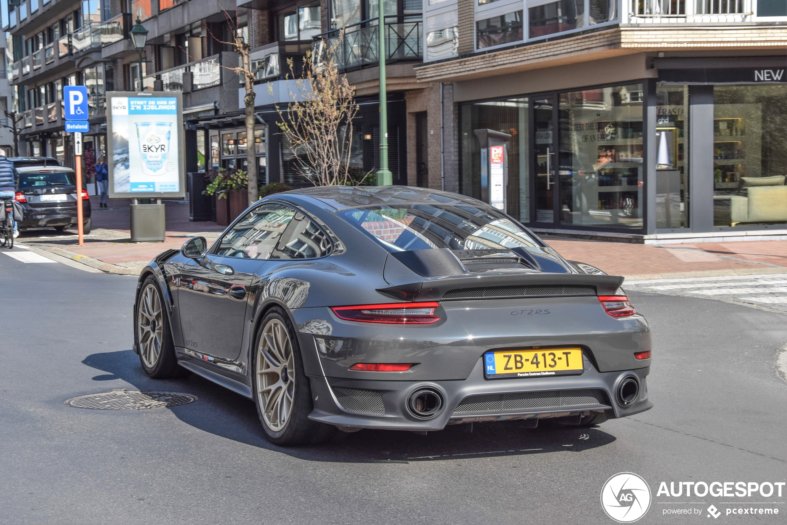 Porsche 991 GT2 RS Weissach Package