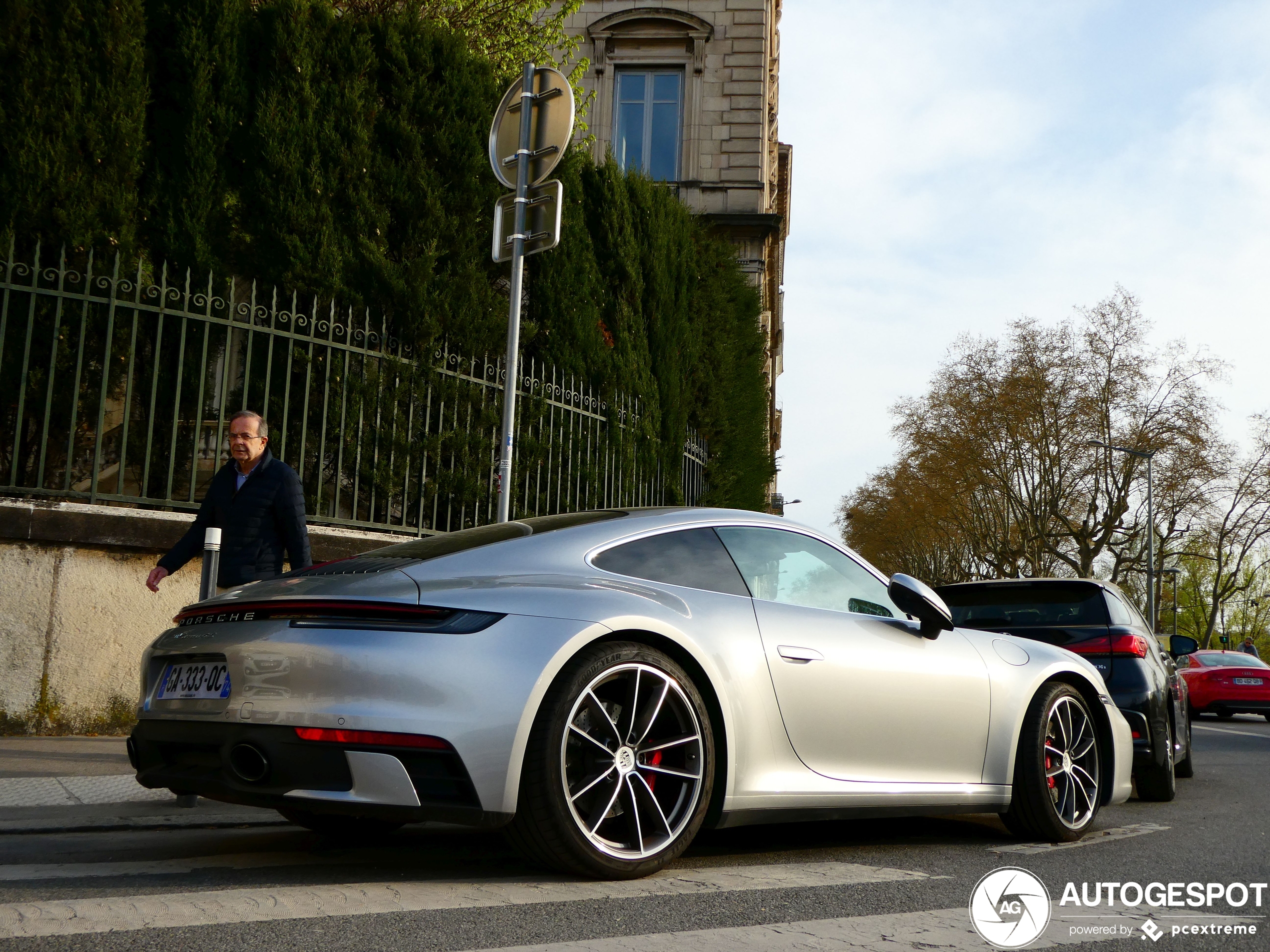 Porsche 992 Carrera 4S