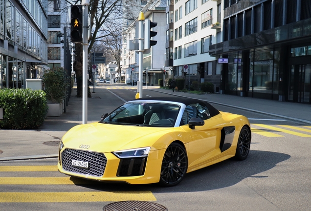 Audi R8 V10 Spyder 2016