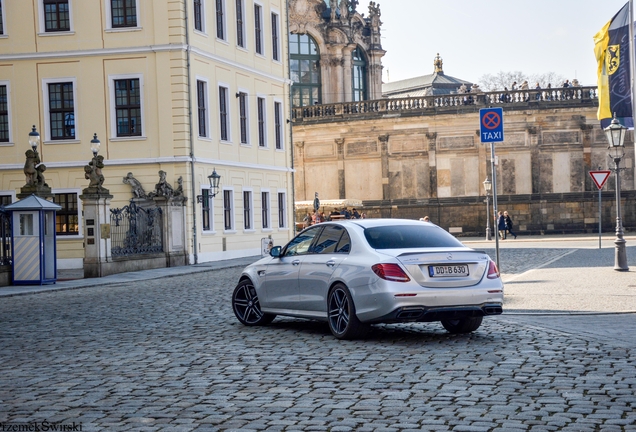 Mercedes-AMG E 63 S W213