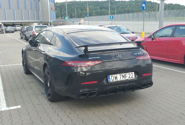 Mercedes-AMG GT 63 S X290