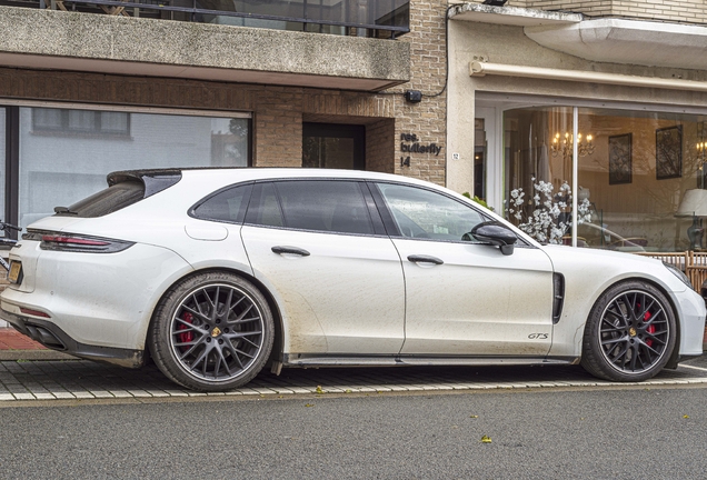 Porsche 971 Panamera GTS Sport Turismo