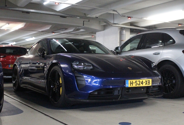 Porsche Taycan Turbo S