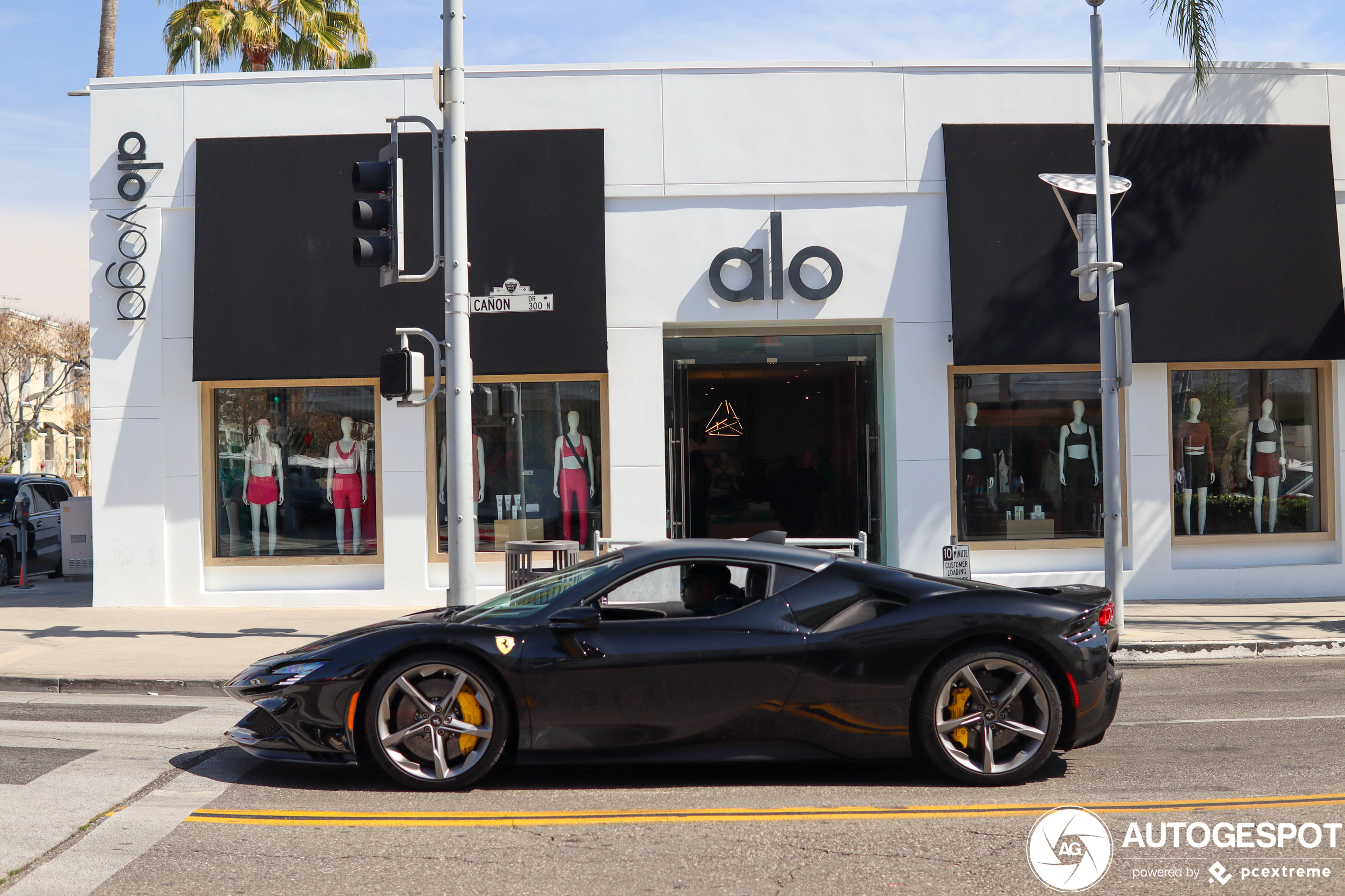 Ferrari SF90 Stradale