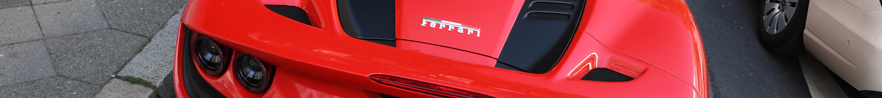 Ferrari F8 Spider