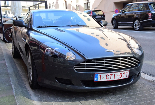 Aston Martin DB9