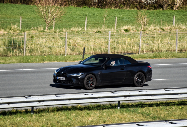 BMW M4 G83 Convertible Competition