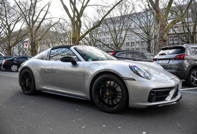 Porsche 992 Targa 4 GTS