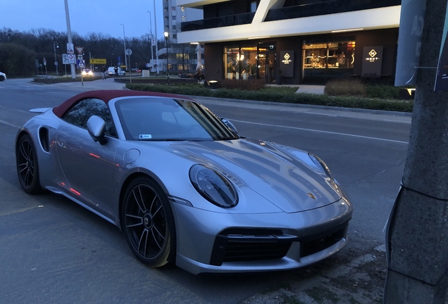 Porsche 992 Turbo S Cabriolet