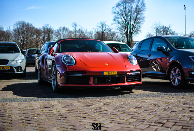 Porsche 992 Turbo S Cabriolet