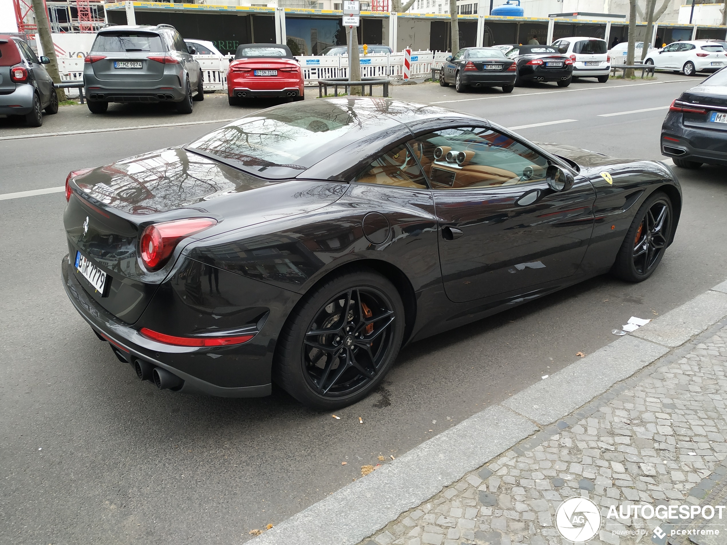 Ferrari California T