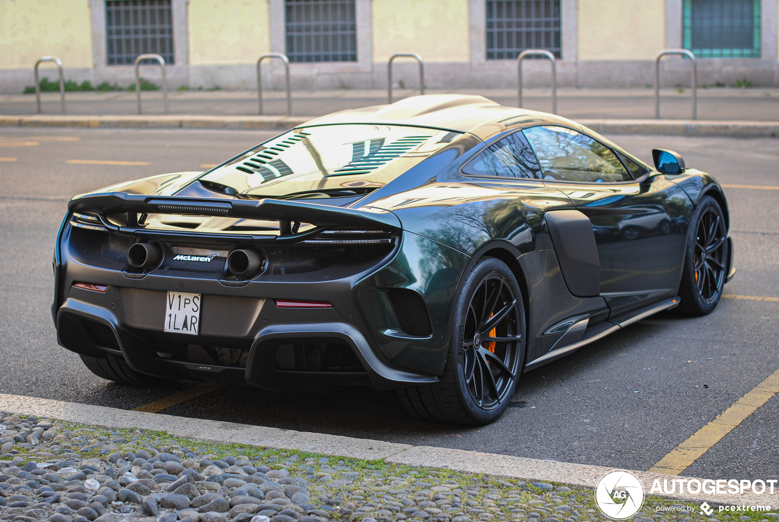 McLaren 675LT