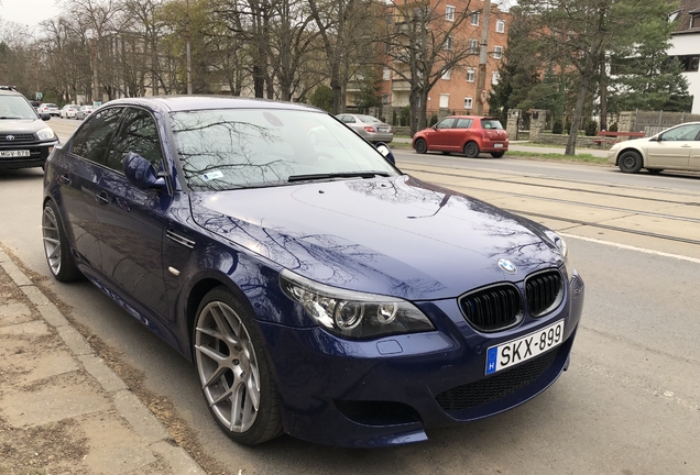 BMW M5 E60 2007