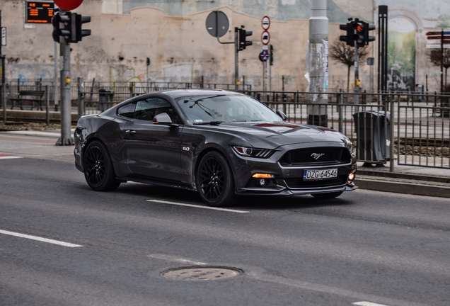 Ford Mustang GT 2015