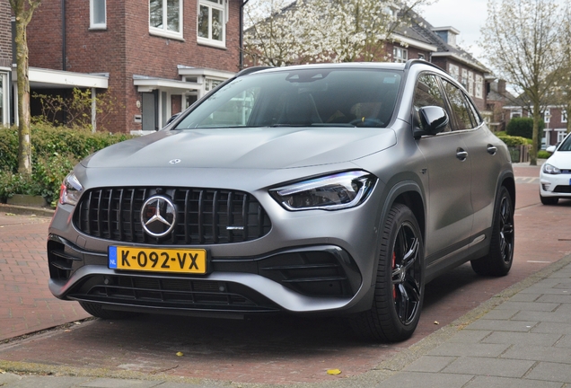 Mercedes-AMG GLA 45 S 4MATIC+ H247