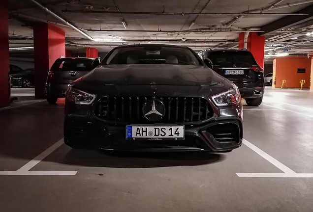 Mercedes-AMG GT 63 S X290