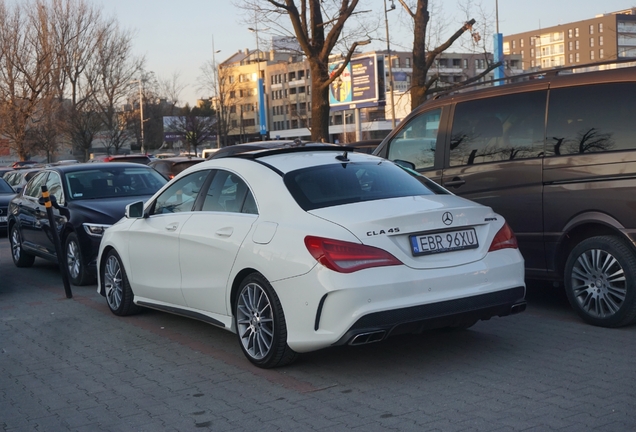 Mercedes-Benz CLA 45 AMG C117