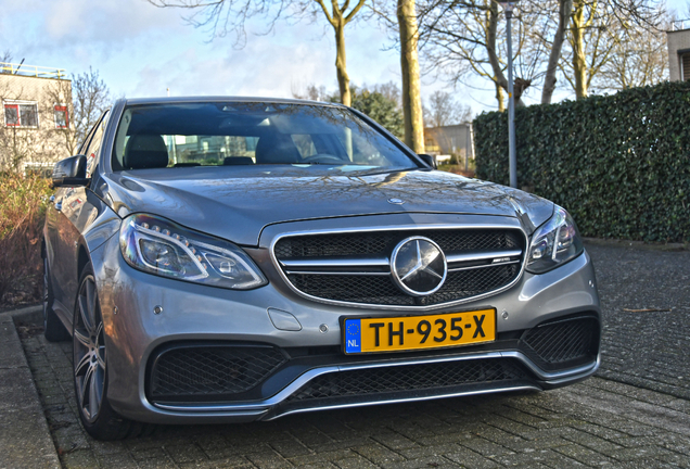 Mercedes-Benz E 63 AMG S W212