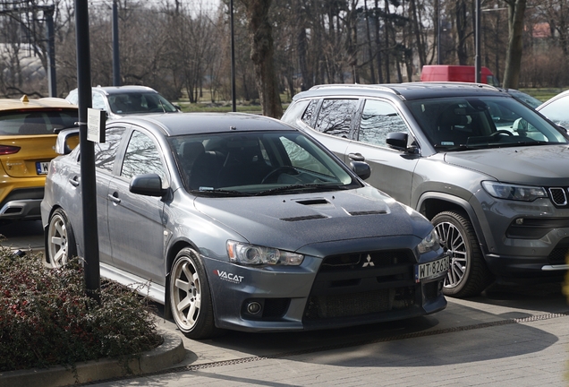 Mitsubishi Lancer Evolution X