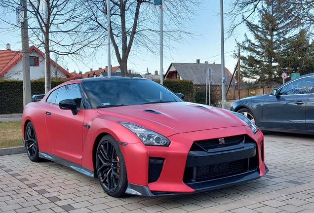 Nissan GT-R 2017