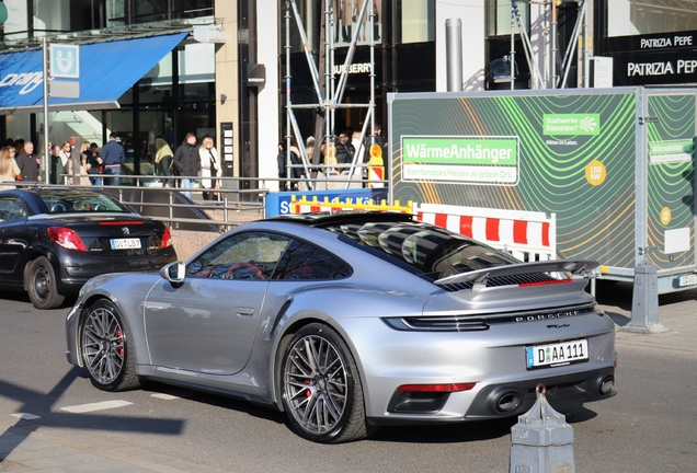 Porsche 992 Turbo