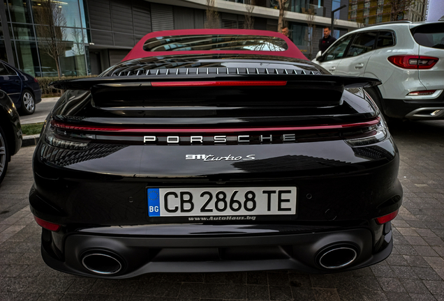 Porsche 992 Turbo S Cabriolet