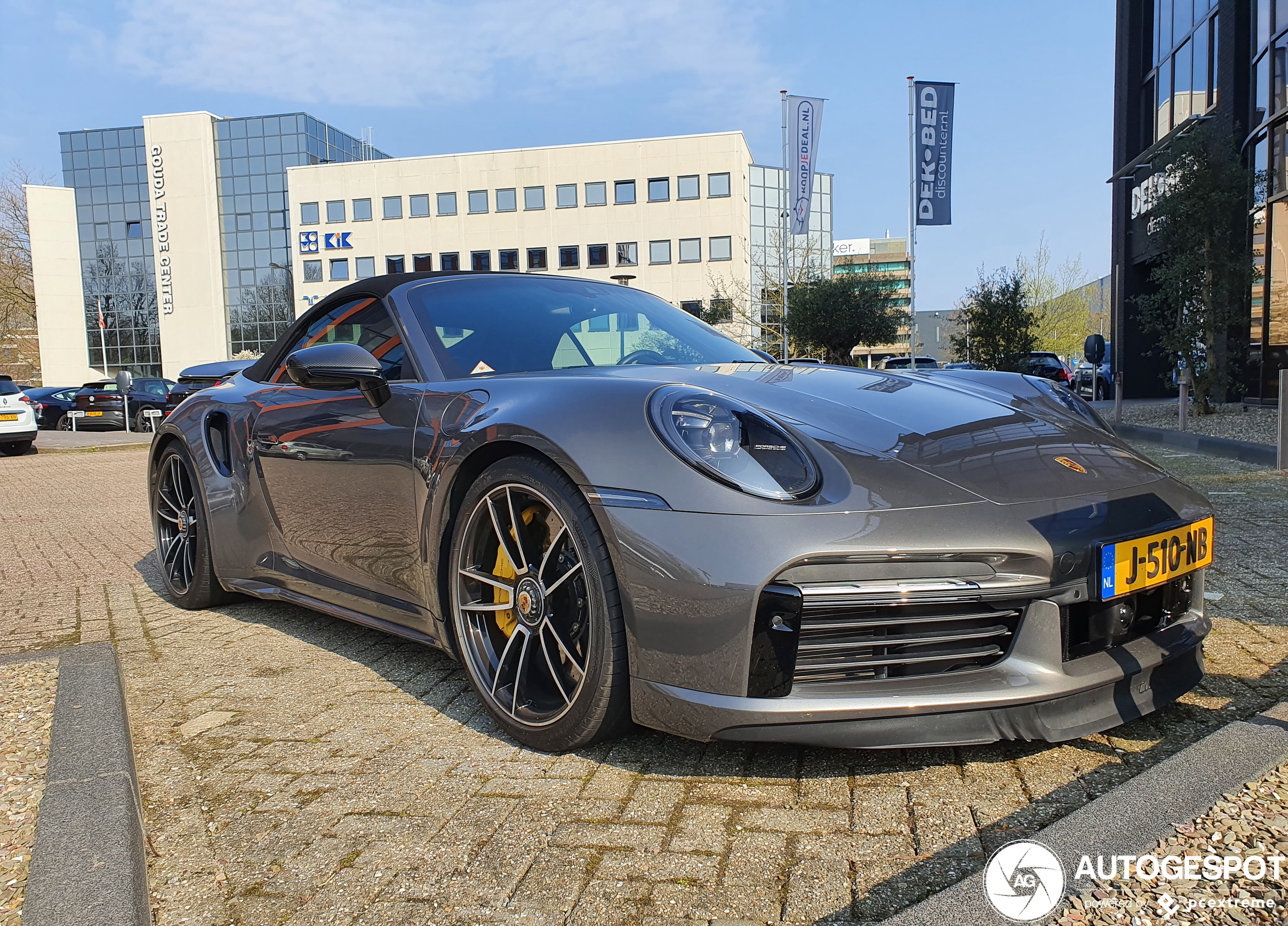 Porsche 992 Turbo S Cabriolet