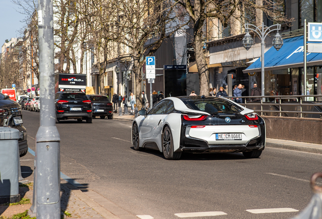 BMW i8 2018