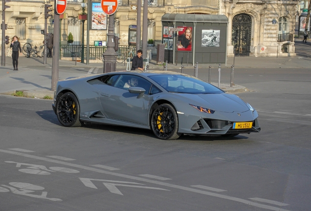 Lamborghini Huracán LP640-4 EVO