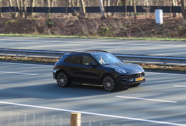 Porsche 95B Macan Turbo Exclusive Performance Edition